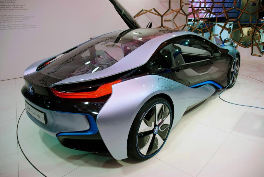  BMW i8 Concept 2011 года  (фото 29 из 123)
